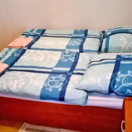 In Mit Grill Und Terrasse Und Panoramablick Apartament Novi Vinodolski
